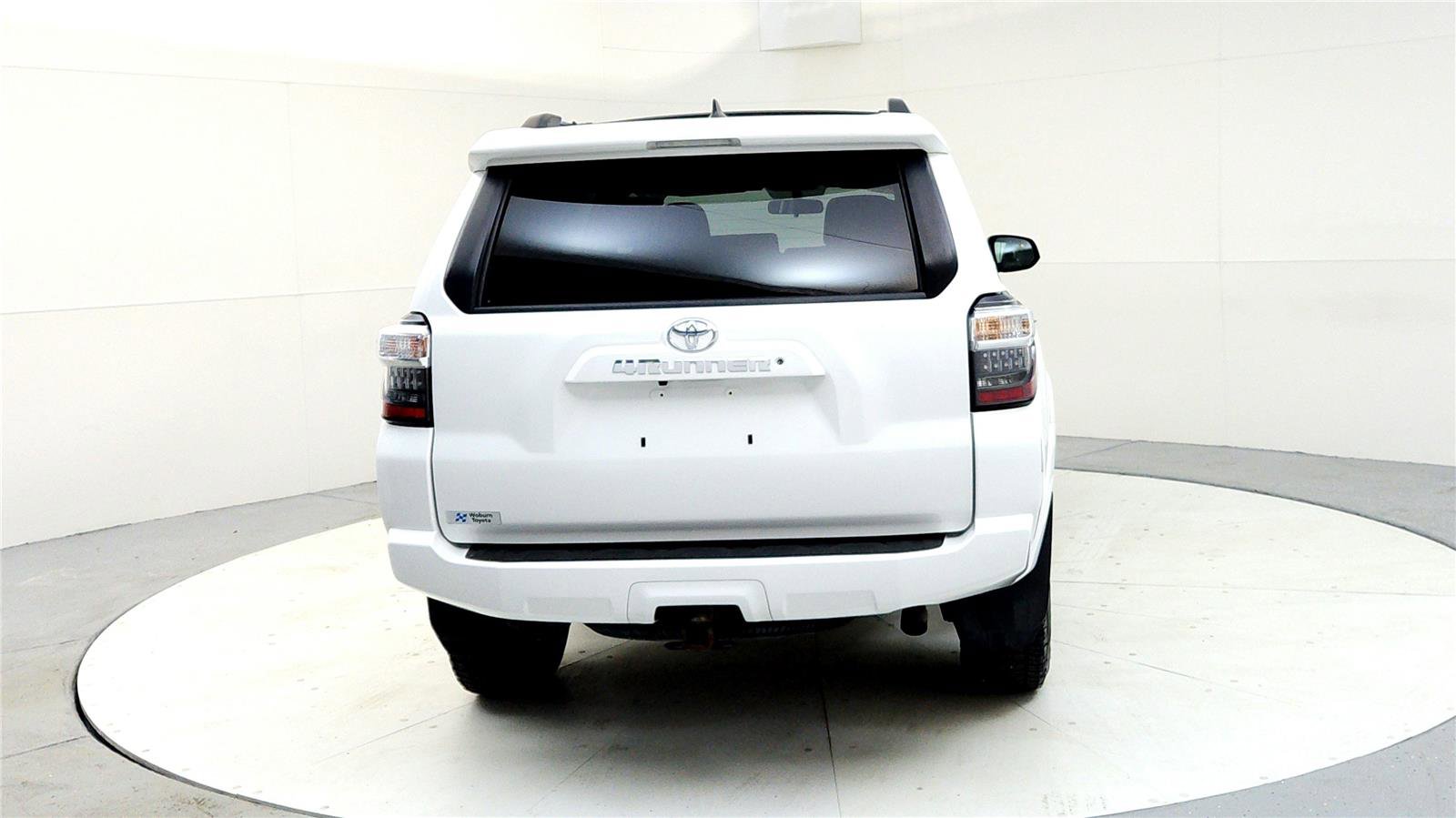 Certified 2019 Toyota 4Runner SR5 image 5