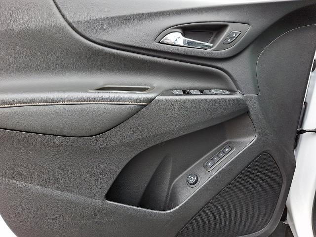 Used 2023 Chevrolet Equinox Premier image 13