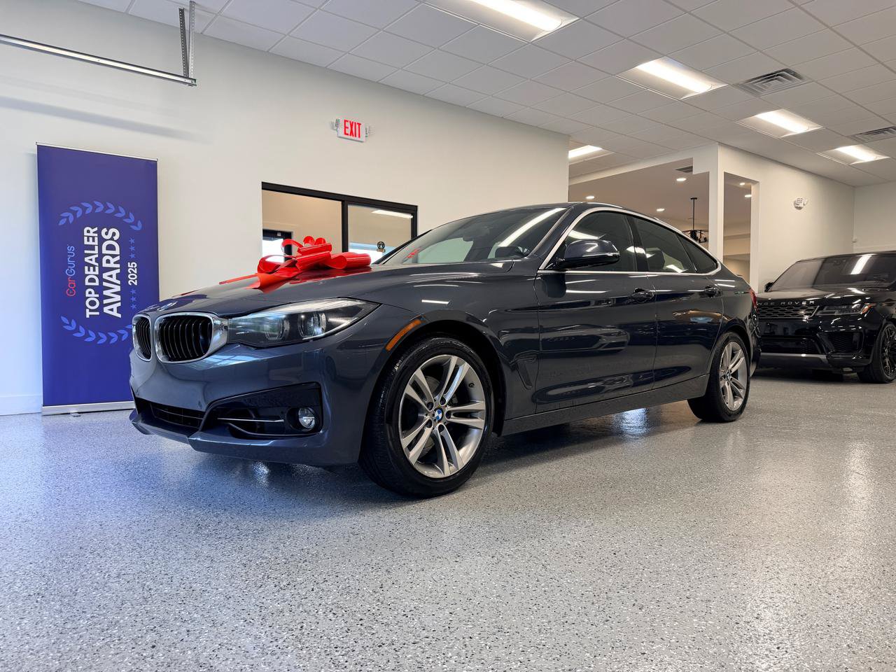 Used 2017 BMW 330i Gran Turismo xDrive AWD/4WD image 14