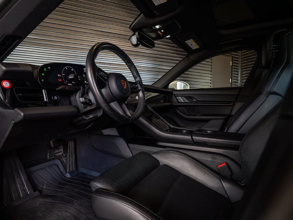 Certified 2023 Porsche Taycan RWD image 4