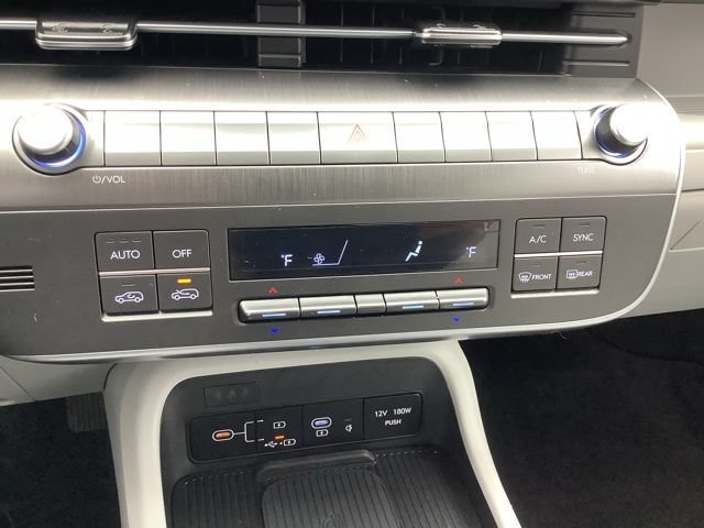 Certified 2026 Hyundai Kona SEL Sport AWD/4WD image 31