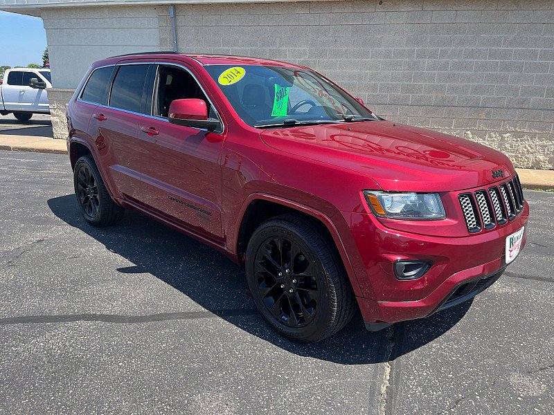 Used 2014 Jeep Grand Cherokee Altitude AWD/4WD image 2