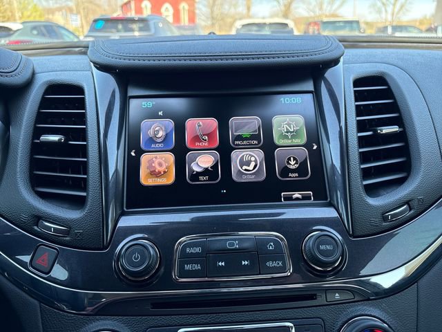 Used 2017 Chevrolet Impala LT image 18