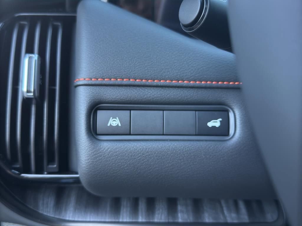 New 2025 Nissan Armada PRO-4X image 24