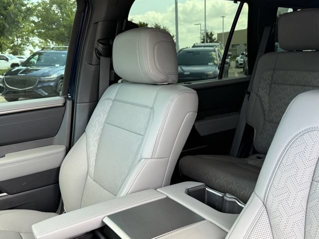 Used 2025 Toyota Sequoia Limited AWD/4WD image 11