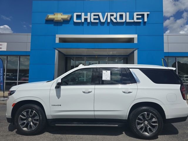 Used 2023 Chevrolet Tahoe LT w/ Luxury Package image 2