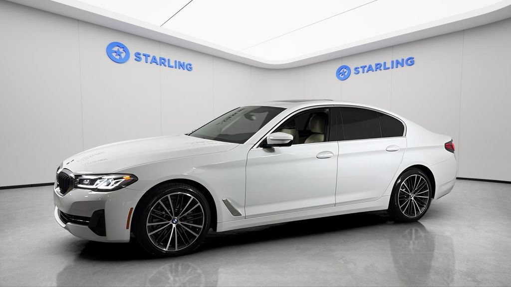 Used 2021 BMW 530i w/ Convenience Package RWD image 2