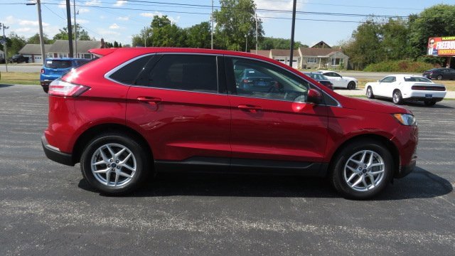 Certified 2022 Ford Edge SEL w/ Convenience Package image 9