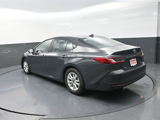 Used 2025 Toyota Camry LE image 22