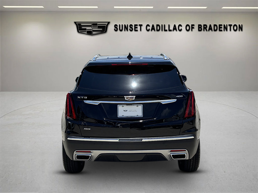 Certified 2023 Cadillac XT5 Premium Luxury w/ Platinum Package AWD/4WD image 4
