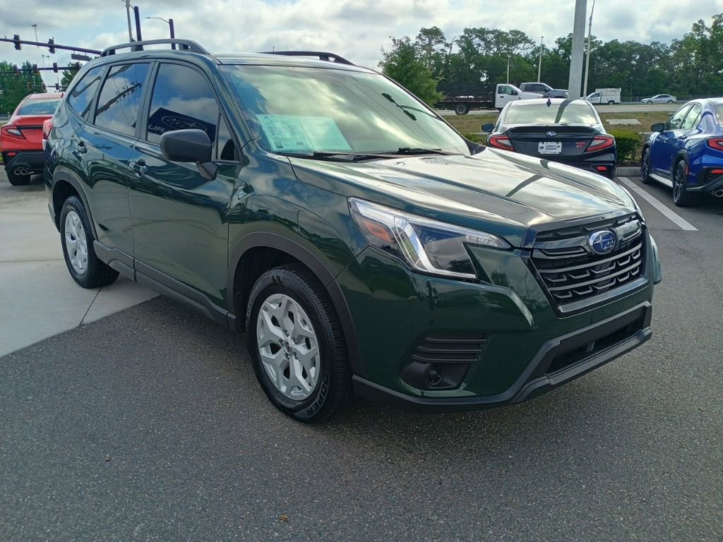 Certified 2023 Subaru Forester AWD/4WD image 3