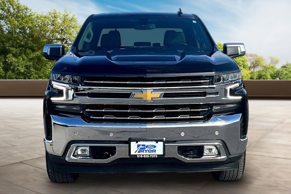 Used 2021 Chevrolet Silverado 1500 LTZ AWD/4WD image 3