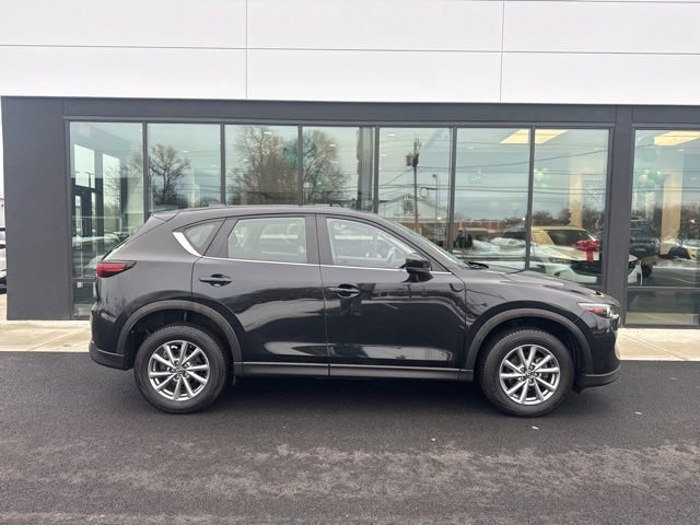 Used 2023 MAZDA CX-5 AWD 2.5 S image 2