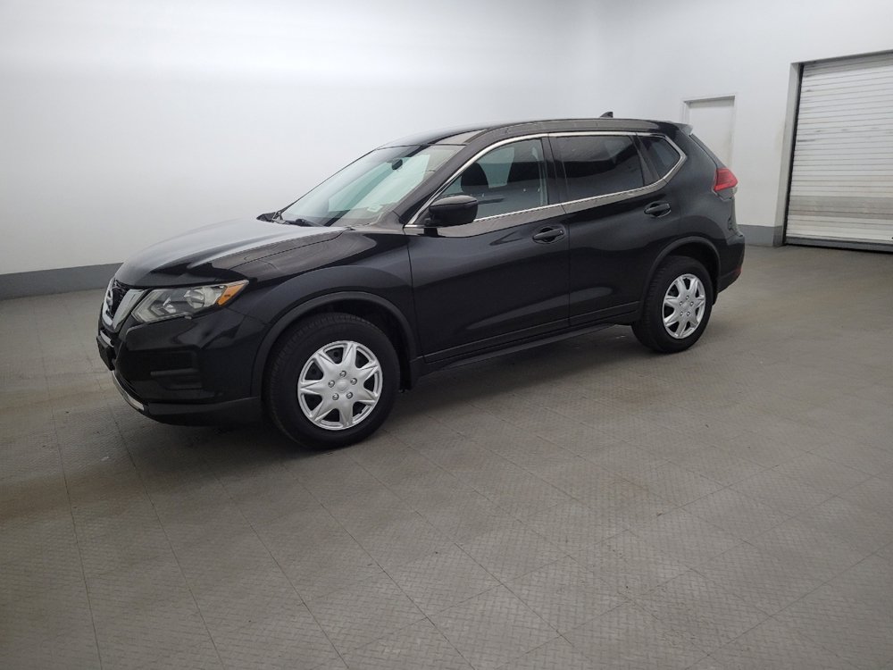 Used 2017 Nissan Rogue S AWD/4WD image 2