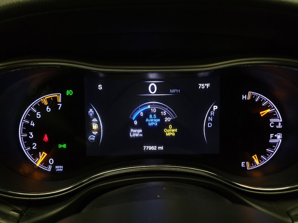 Used 2020 Jeep Grand Cherokee Summit image 23