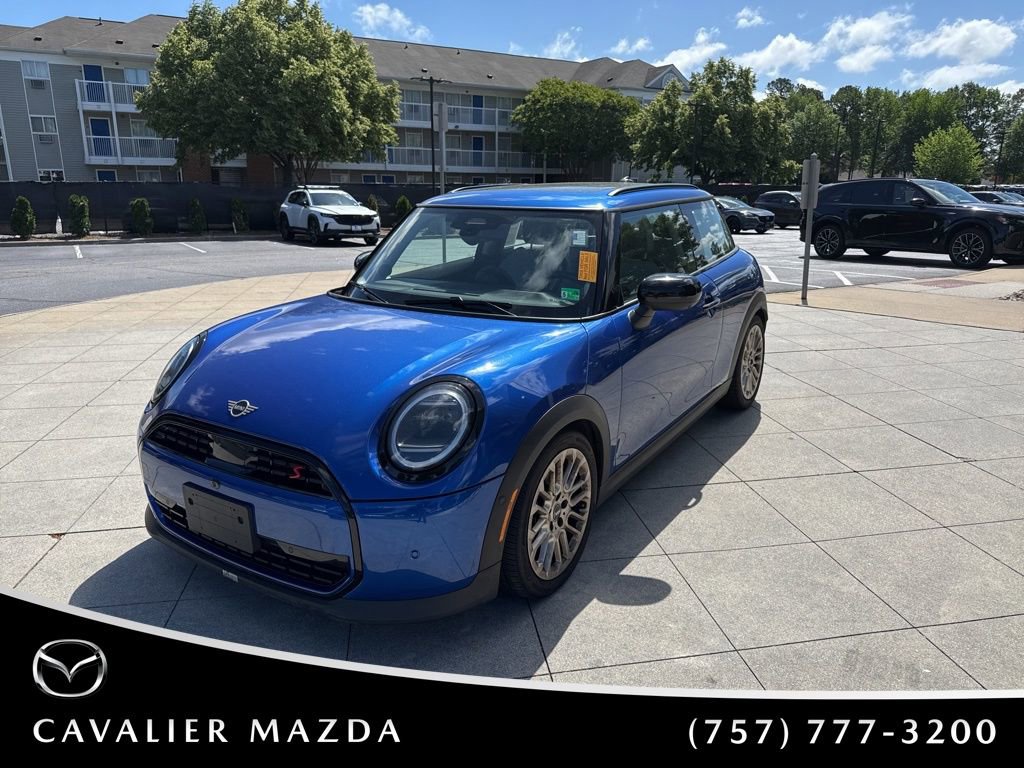 Used 2025 MINI Cooper S FWD image 3