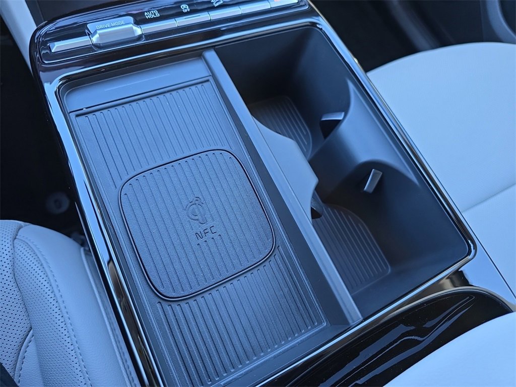 New 2025 Hyundai Tucson Limited image 29