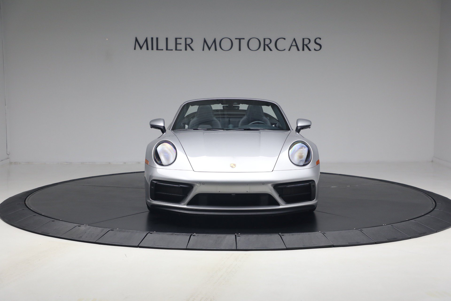 Used 2024 Porsche 911 Carrera GTS RWD image 12
