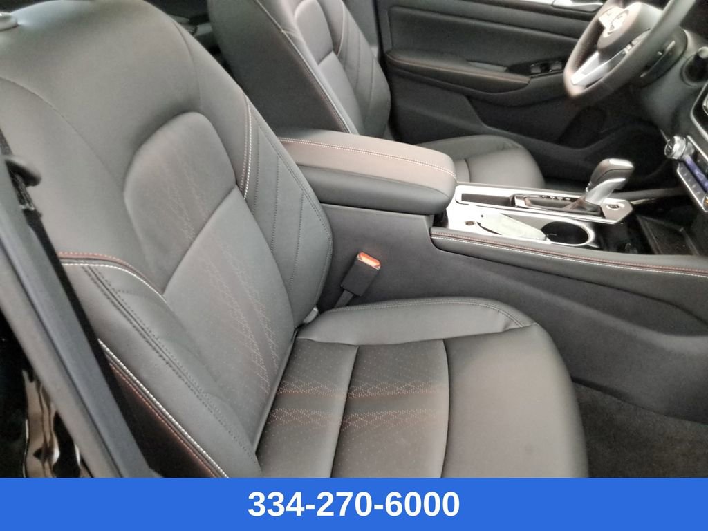 New 2025 Nissan Altima 2.5 SR w/ SR Premium Package image 16
