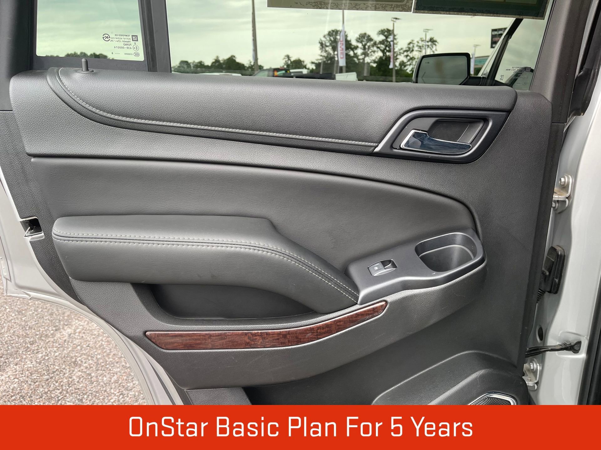 Used 2018 GMC Yukon SLT w/ Open Road Package AWD/4WD image 17
