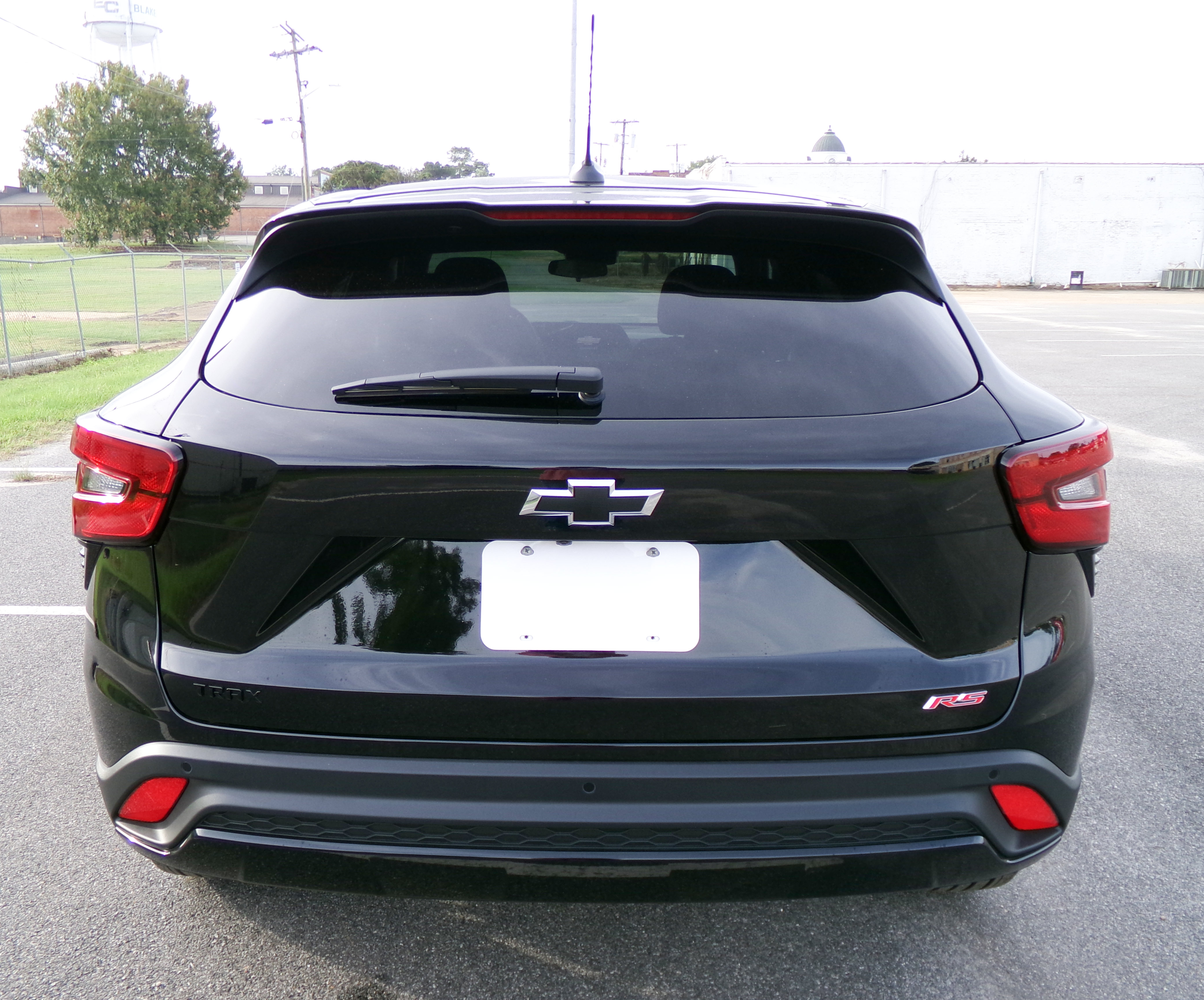 New 2026 Chevrolet Trax RS w/ Sunroof Package FWD image 5
