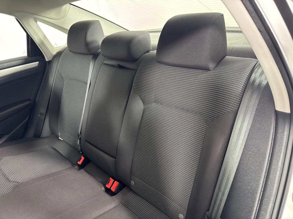 Used 2018 Volkswagen Passat 2.0T S w/ Driver Assistance Package image 21