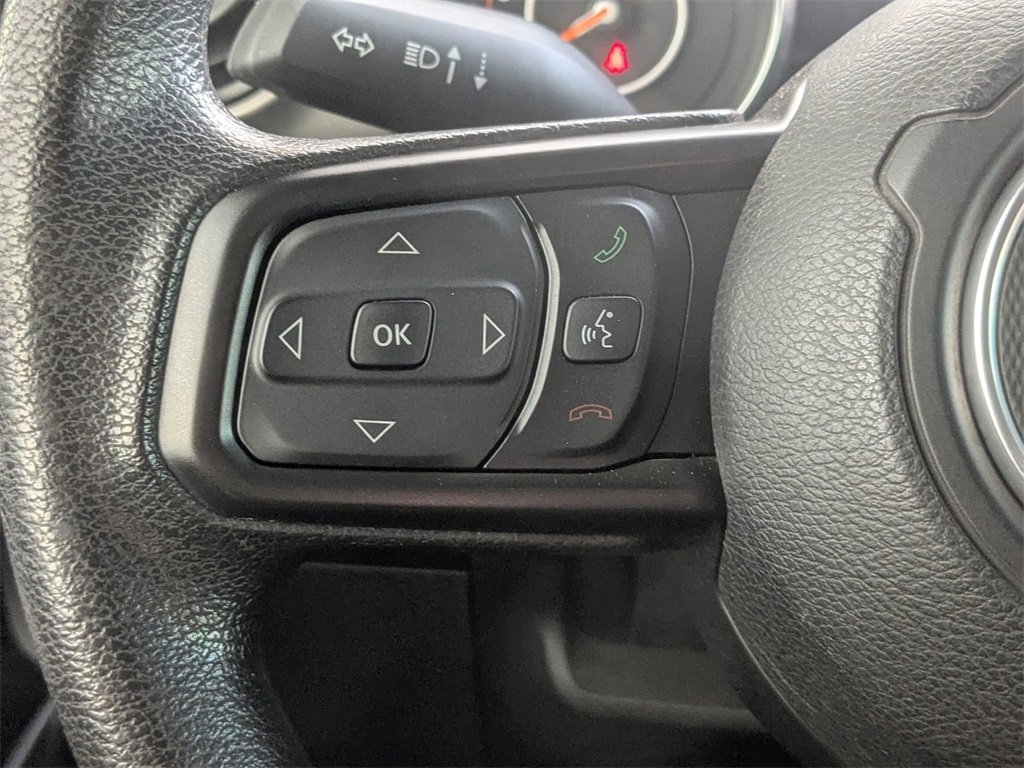 Used 2022 Jeep Wrangler Sport image 15