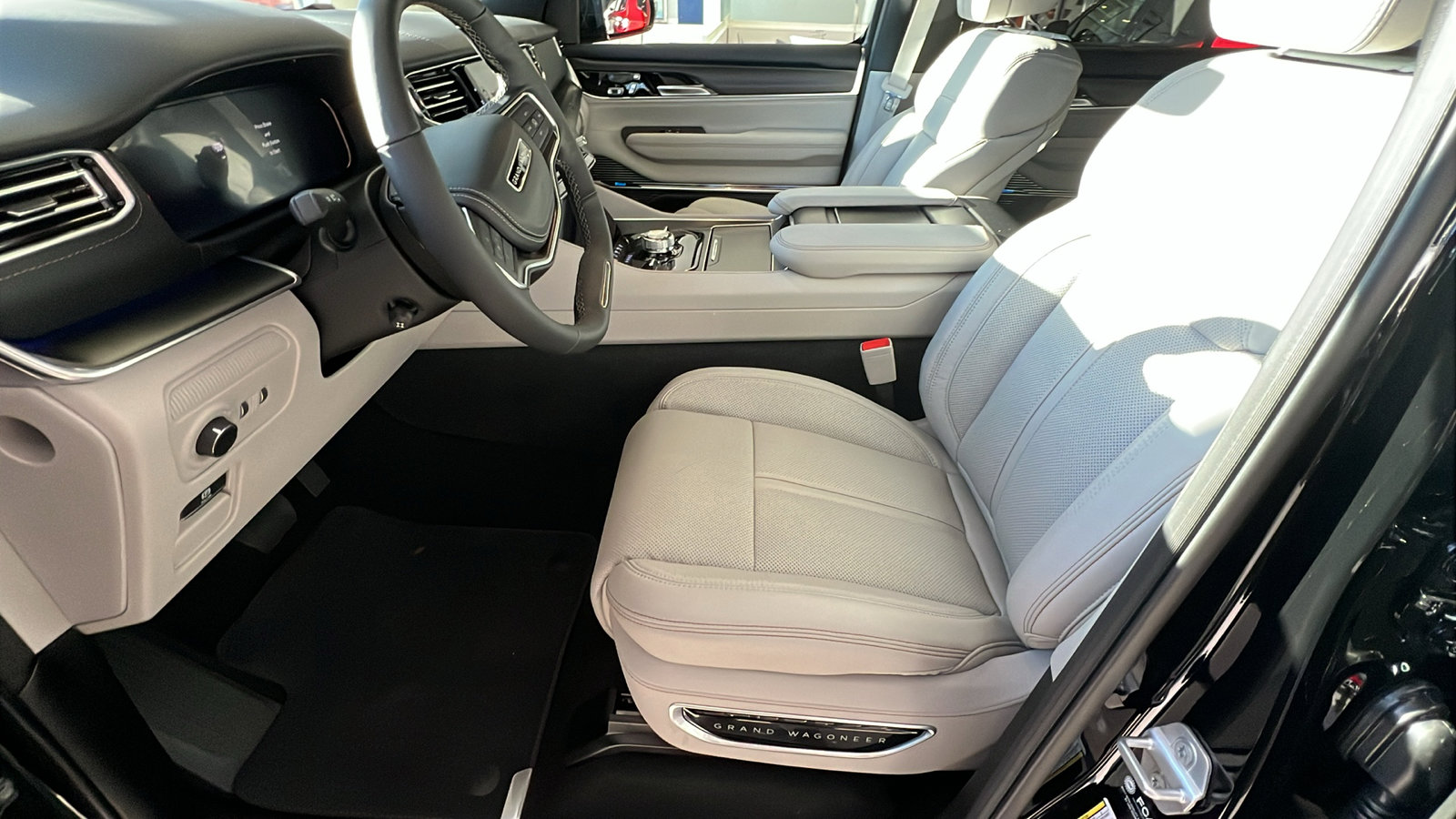 New 2026 Jeep Grand Wagoneer Summit image 15