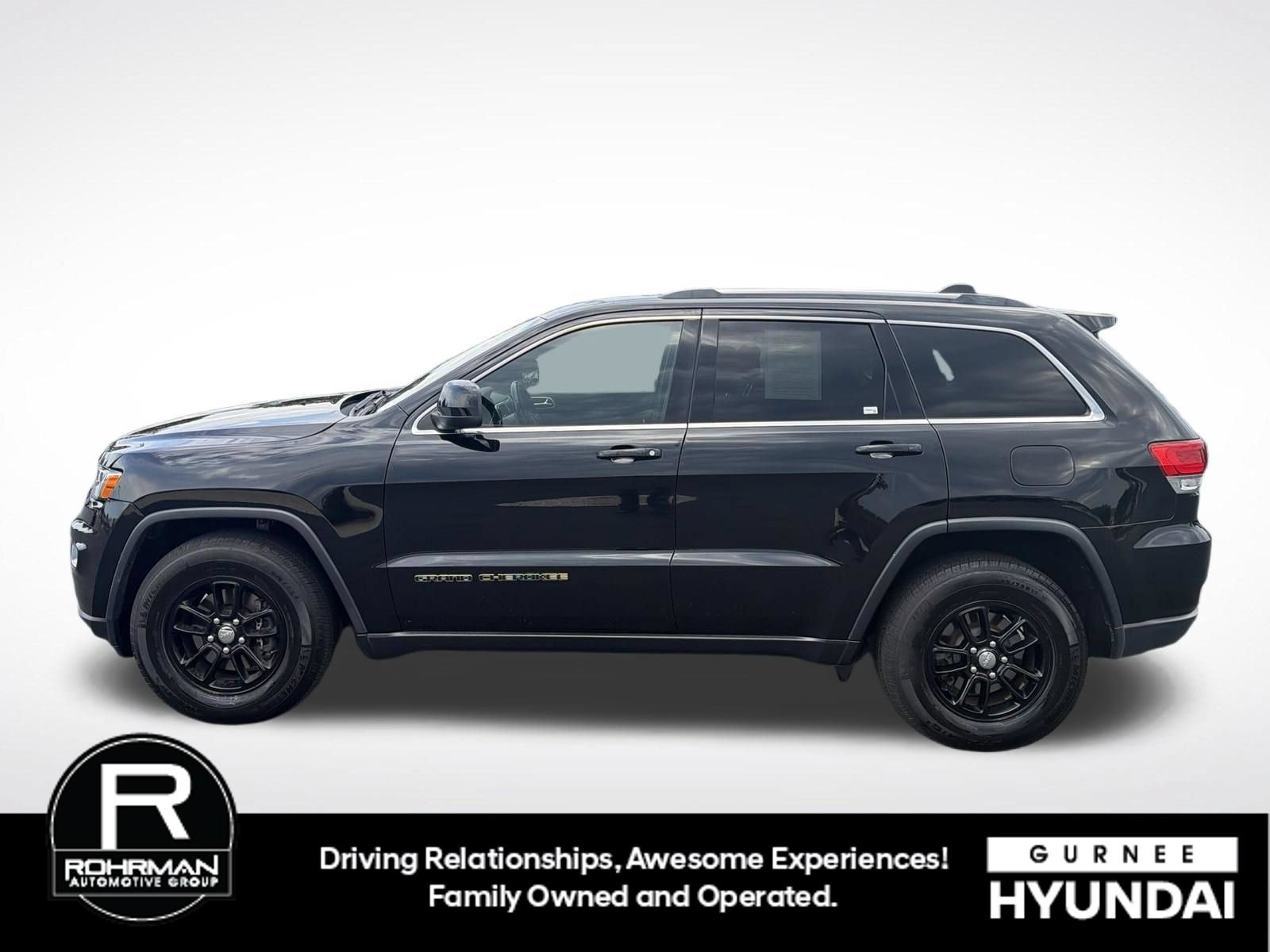 Used 2019 Jeep Grand Cherokee Laredo AWD/4WD image 5