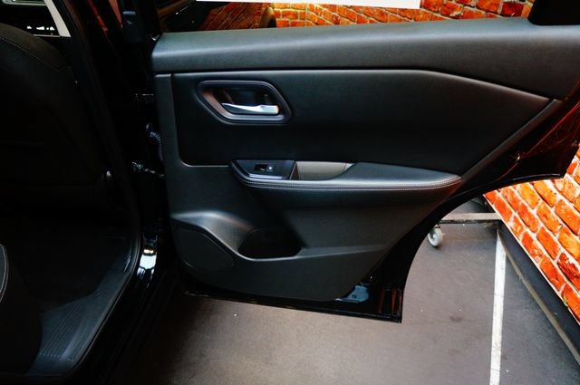Certified 2024 Nissan Rogue SV AWD/4WD image 46