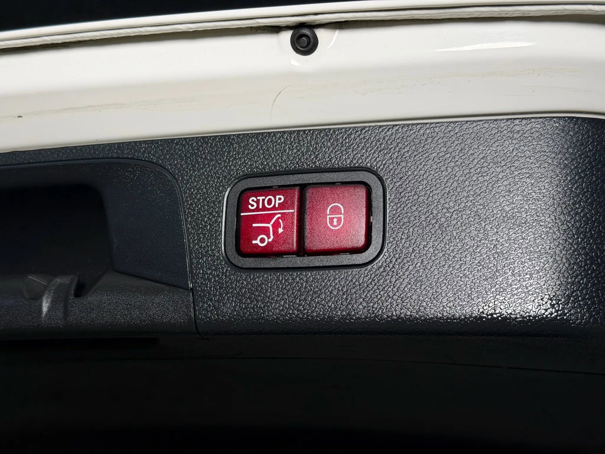 Used 2019 Mercedes-Benz GLC 300 image 14