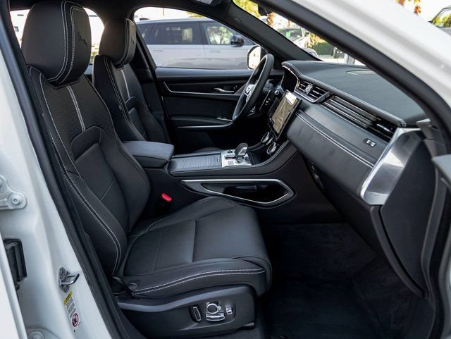 New 2026 Jaguar F-PACE R-Dynamic S AWD/4WD image 27