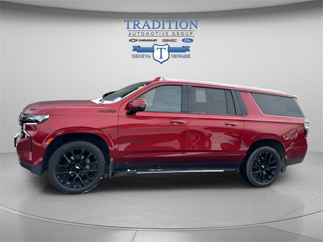 Used 2022 Chevrolet Suburban High Country image 2