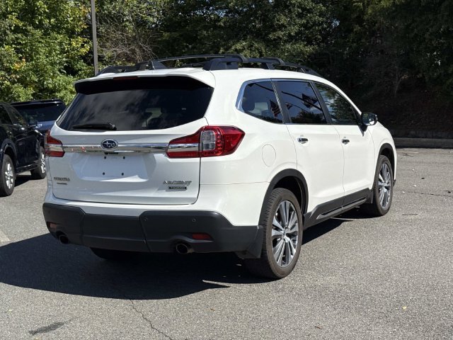 Used 2022 Subaru Ascent Touring AWD/4WD image 2