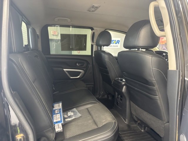 Used 2017 Nissan Titan PRO-4X image 18