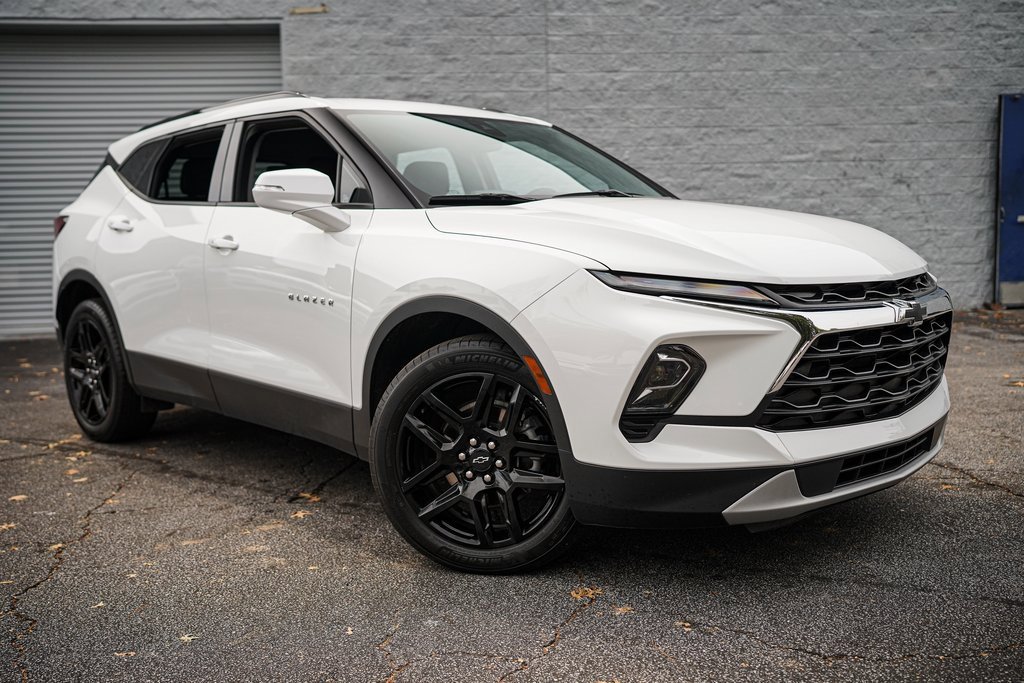 Used 2023 Chevrolet Blazer LT image 8