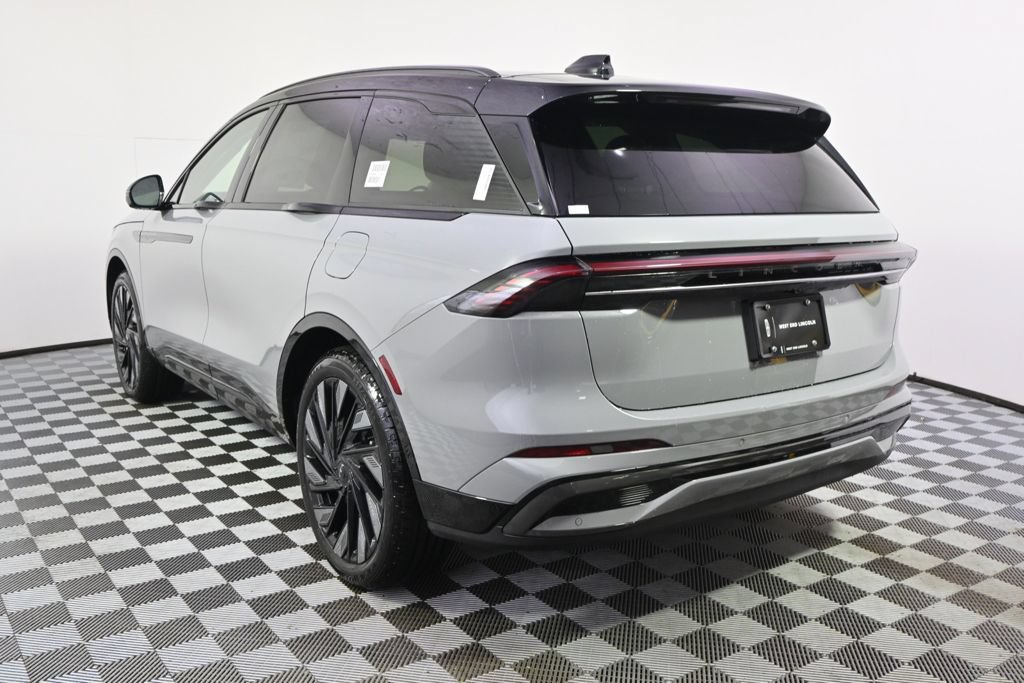 New 2026 Lincoln Nautilus Reserve w/ Jet Appearance Package AWD/4WD image 4
