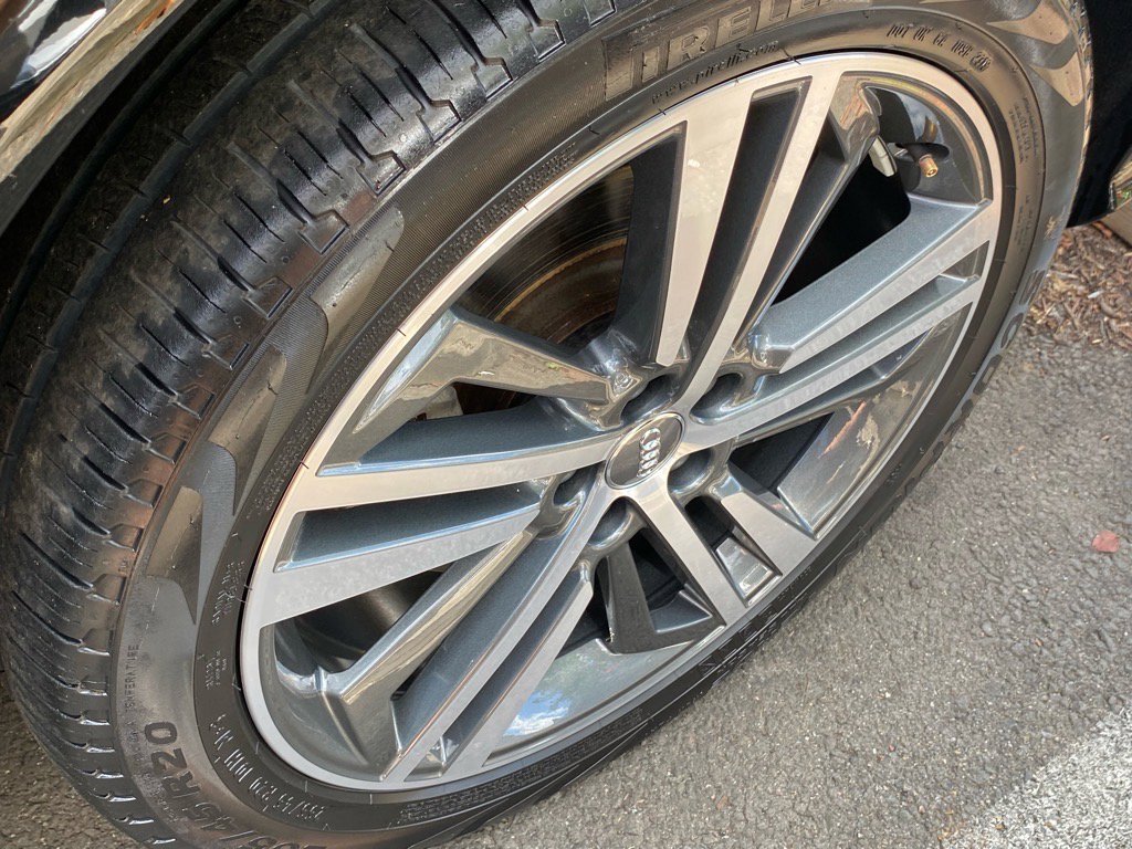 Used 2020 Audi Q5 e Premium Plus w/ Premium Plus Package image 23