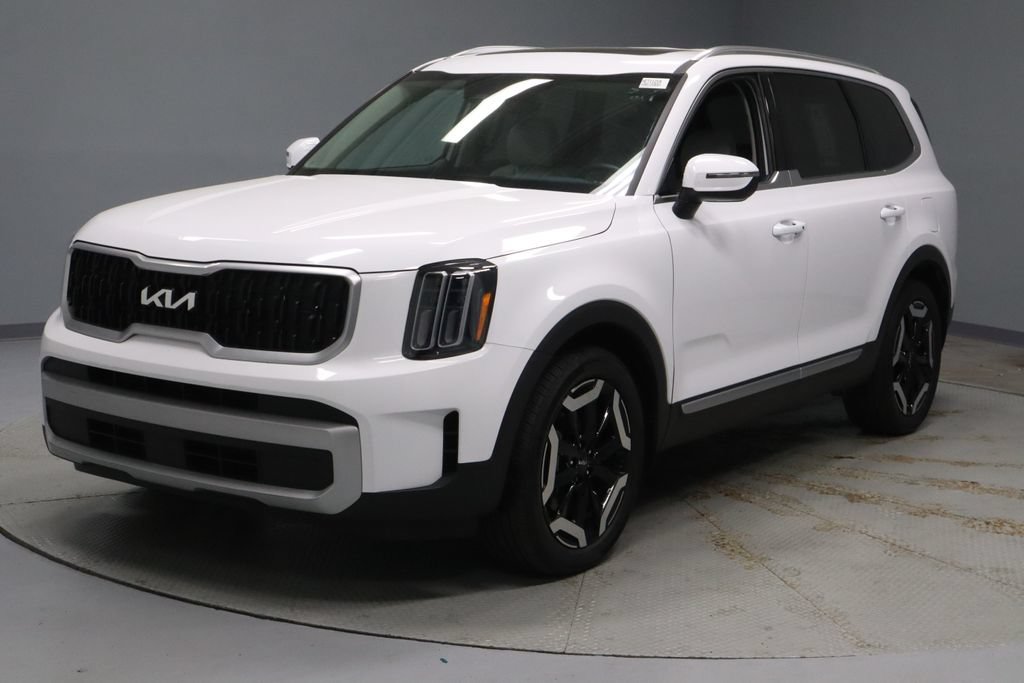 Used 2024 Kia Telluride EX w/ EX Captain's Chair Package AWD/4WD image 7