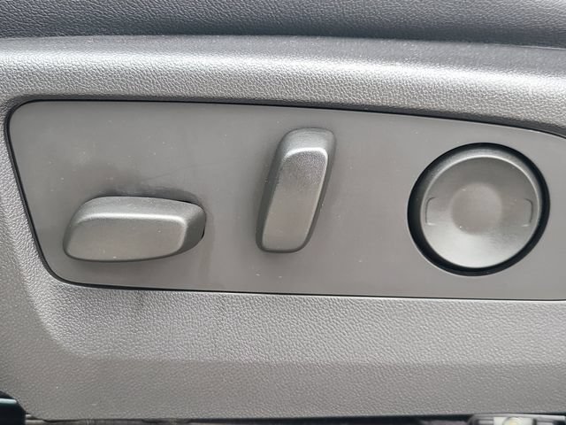 Used 2025 Chevrolet Colorado ZR2 AWD/4WD image 16