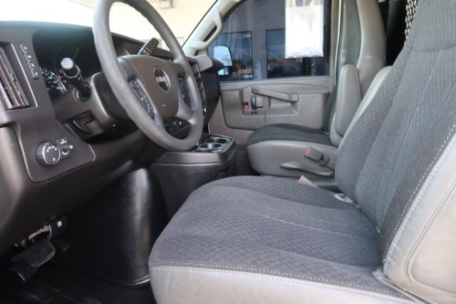 Used 2021 GMC Savana 2500 w/ Driver Convenience Package image 9