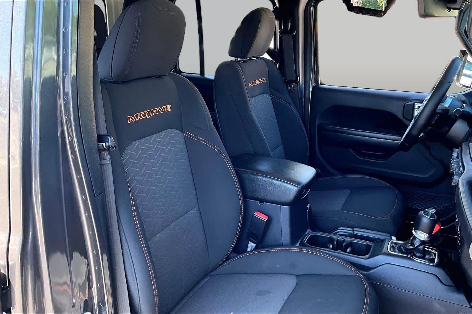 Used 2021 Jeep Gladiator Mojave AWD/4WD image 9