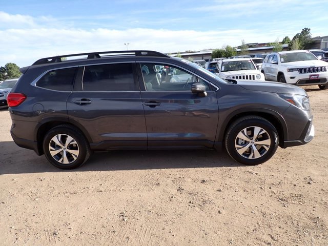 Certified 2023 Subaru Ascent Premium w/ Convenience Package AWD/4WD image 5