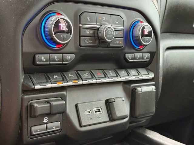 Used 2022 Chevrolet Silverado 1500 High Country w/ LPO, Dark Essentials Package image 24