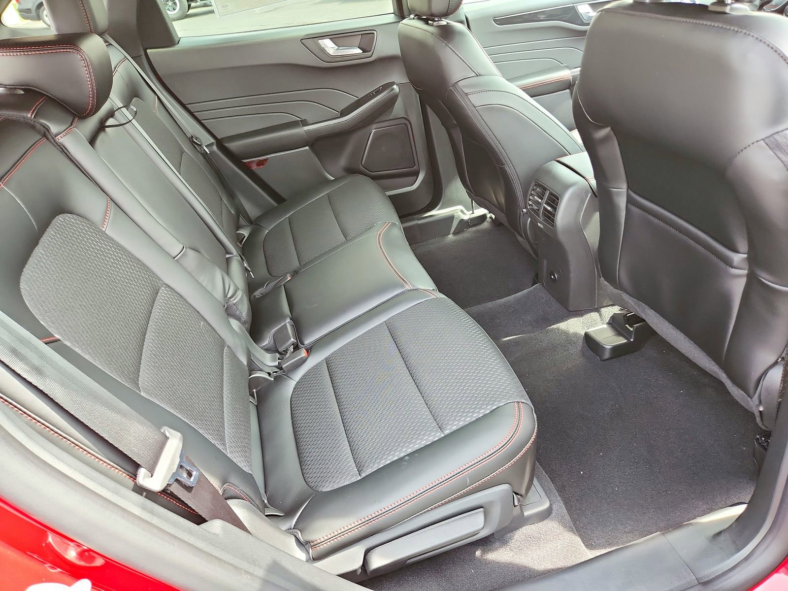 New 2026 Ford Escape ST-Line Select w/ Tech Pack #1 image 28