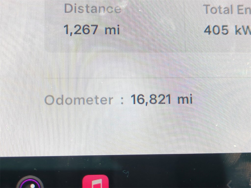 Used 2023 Tesla Model Y Performance image 30