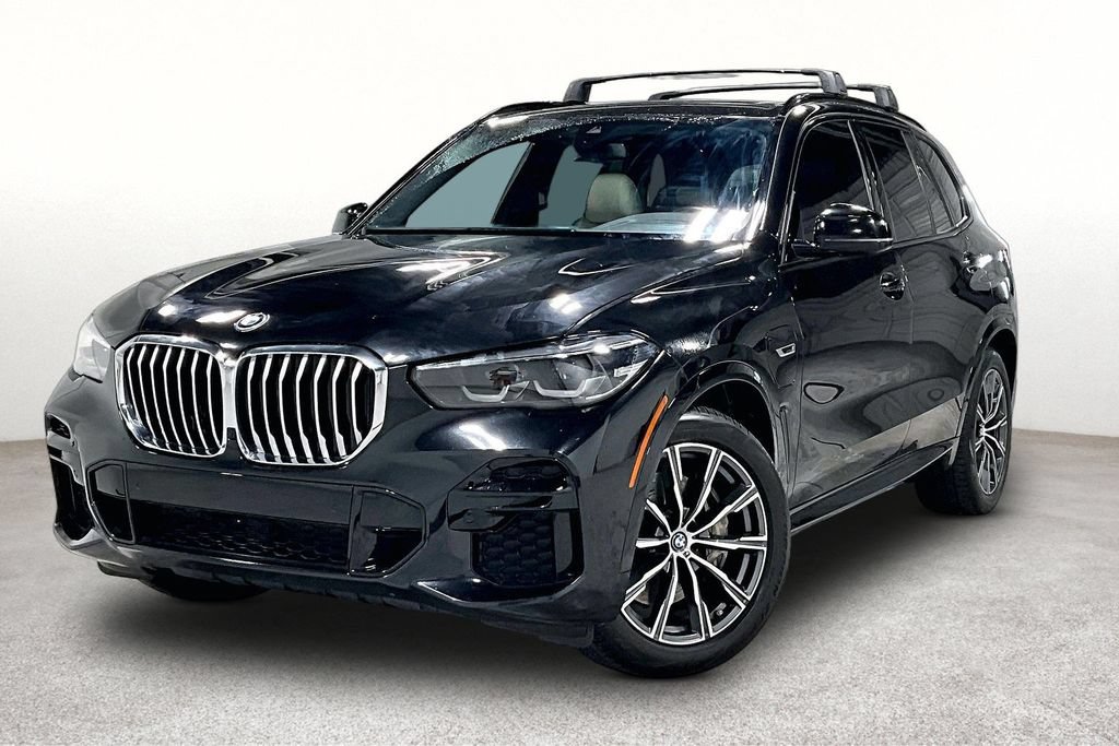 Used 2022 BMW X5 xDrive45e w/ M Sport Package AWD/4WD image 14