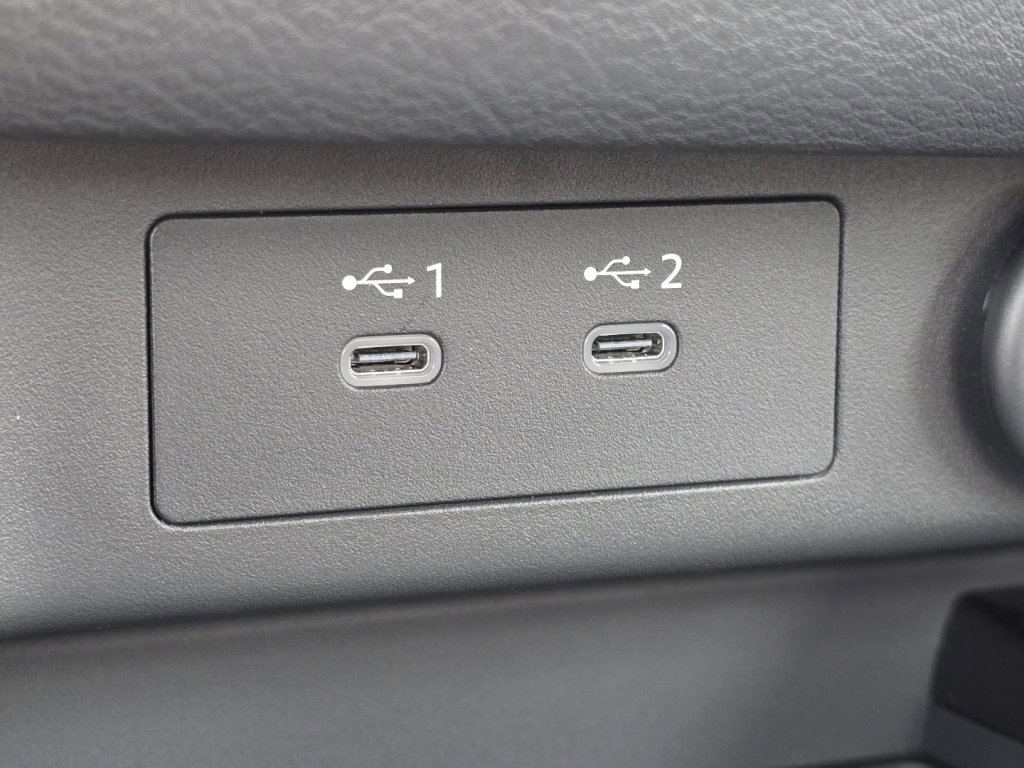 New 2026 Nissan Rogue SV image 7