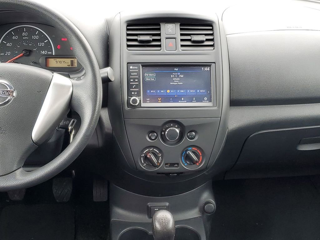 Used 2019 Nissan Versa S FWD image 21
