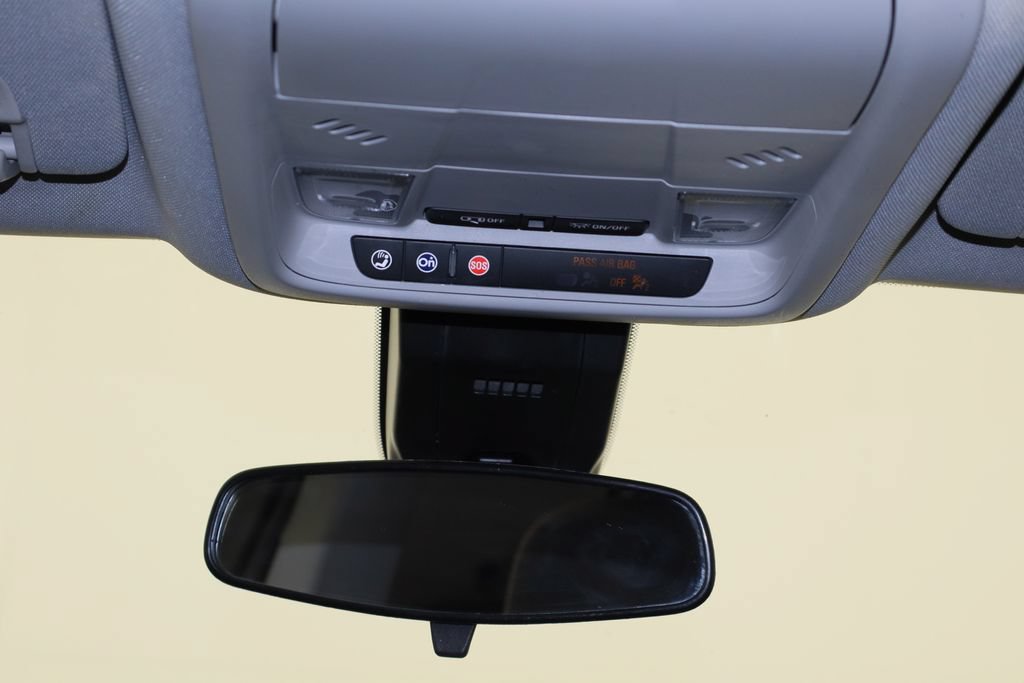 Used 2023 Chevrolet Equinox LT FWD image 25